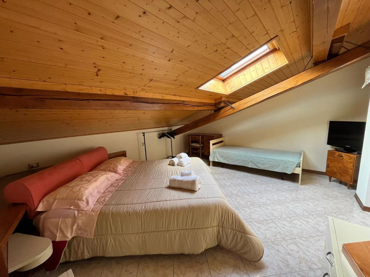 Locazione Turistica Casa Cittadella Hotell Arten Exteriör bild